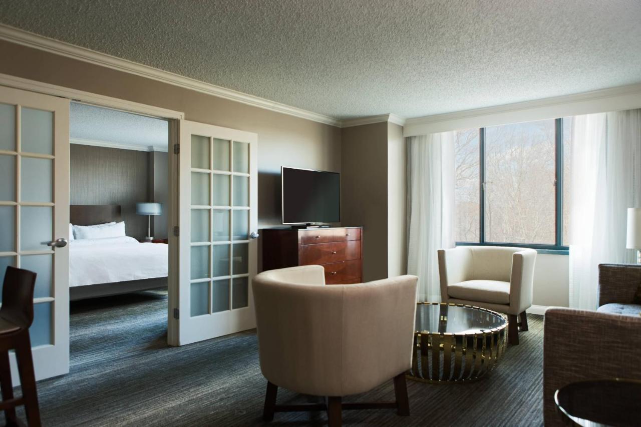 Falls Church Marriott Fairview Park Dış mekan fotoğraf