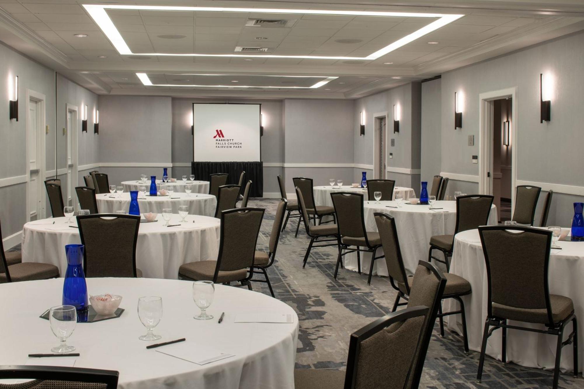 Falls Church Marriott Fairview Park Dış mekan fotoğraf